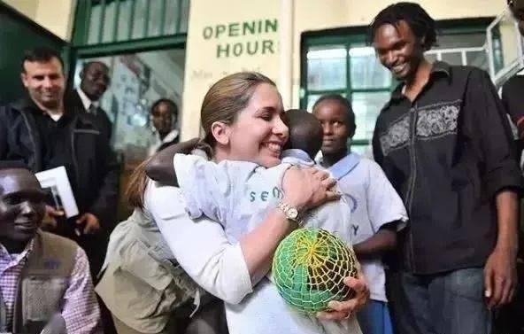 吃瓜迪拜诈骗,跨境陷阱下的财富陷阱